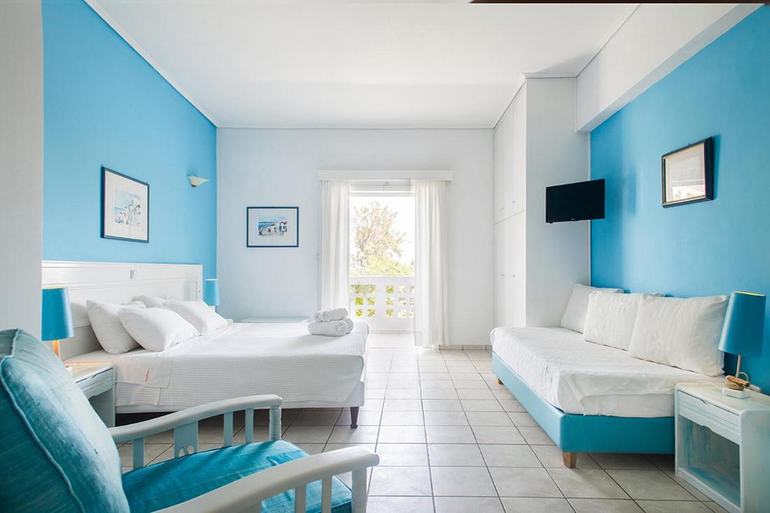 Daphne'S Club Hotel Apartments クシロカストロ エクステリア 写真